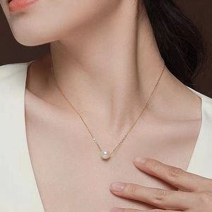 Fresh water pearl necklace